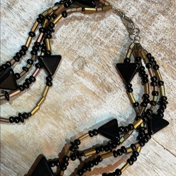 Shell Necklace - Picture 3 of 4